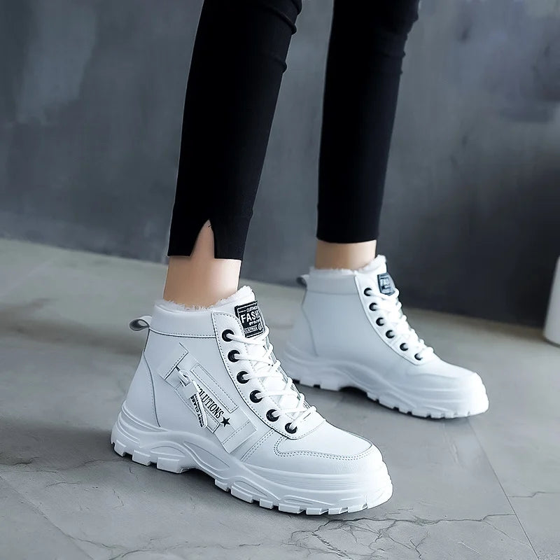 Designer Sneakers for Women Casual High Top Shoes Womens 2023 Winter Plush Lined Warm Shoes Thick Lace-up Sports Shoes Size 43