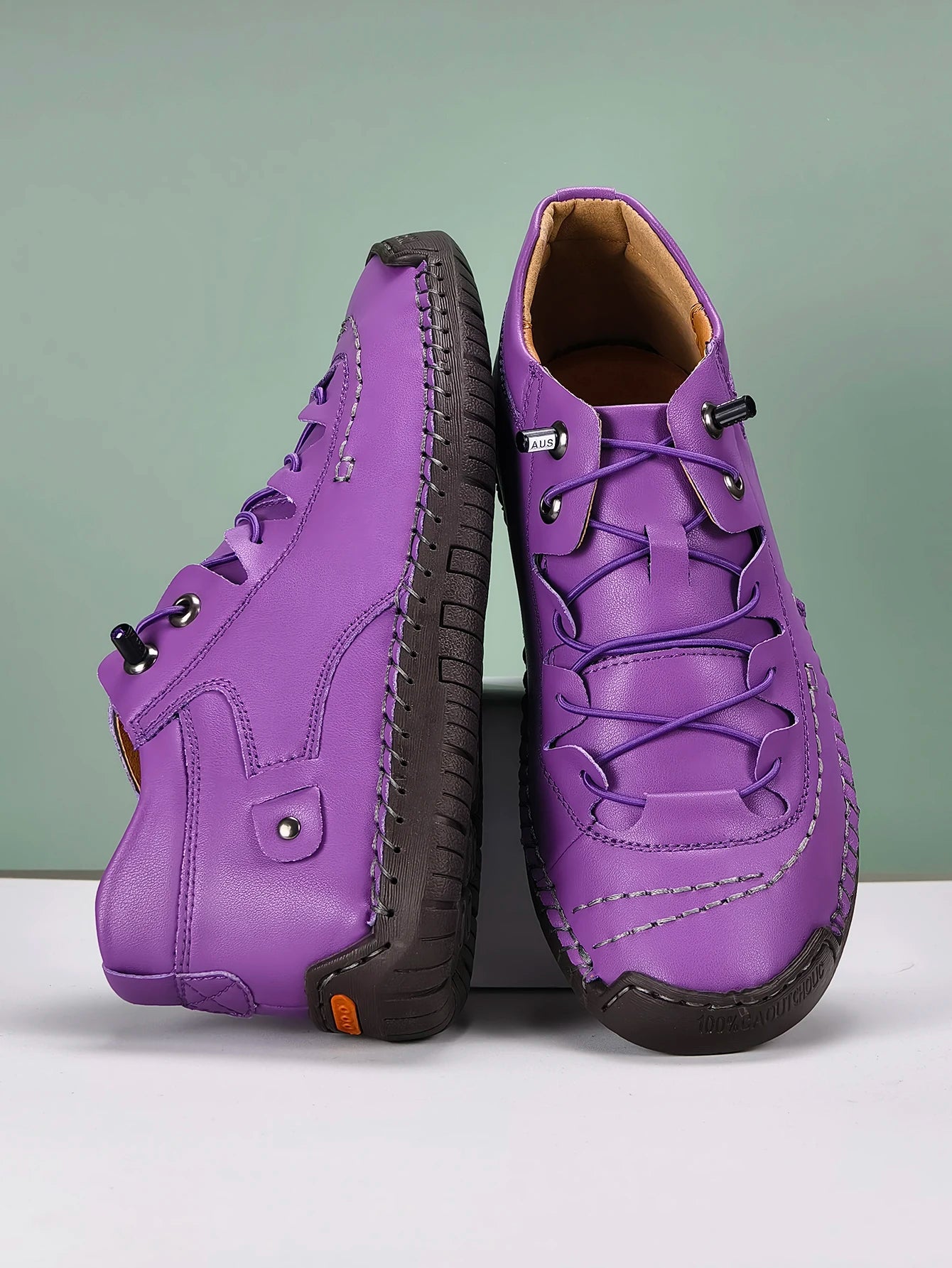 New Fashion Sneakers Women Hand-stitching Leather Casual Shoes Design Platform Loafers Breathable Flats Shoe Driving Plus Size