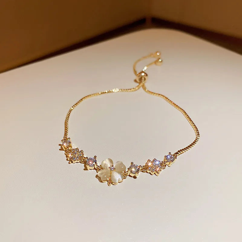 Luxus Klassisch Voller Strass 18K Gold Plattiert Armbänder Für Frauen Funkelnd Einfach Zirkon Armbänder Schmuck Geburtstag Geschenke