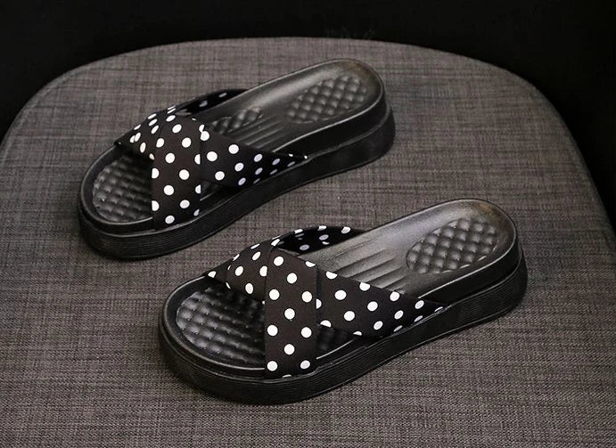 Damen Pantoletten und Sandalen - Strand Höhe Schwarze Schuhe - Günstig Premium Rutschfest Casual Slides Designer Luxus