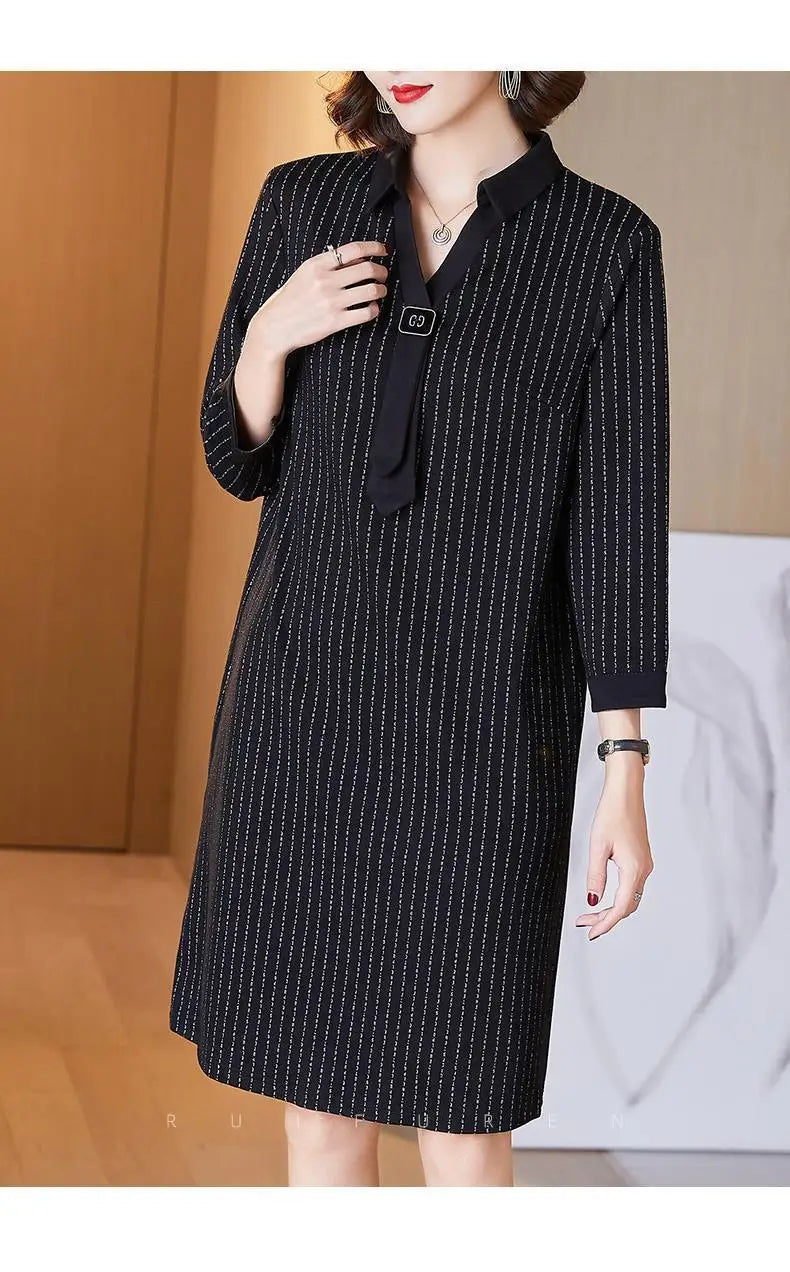 Your Wife's Plus Size Women's Dress for Spring and Autumn High-end Mothers Covering Flesh and Slimming Bottom Layer Shirt