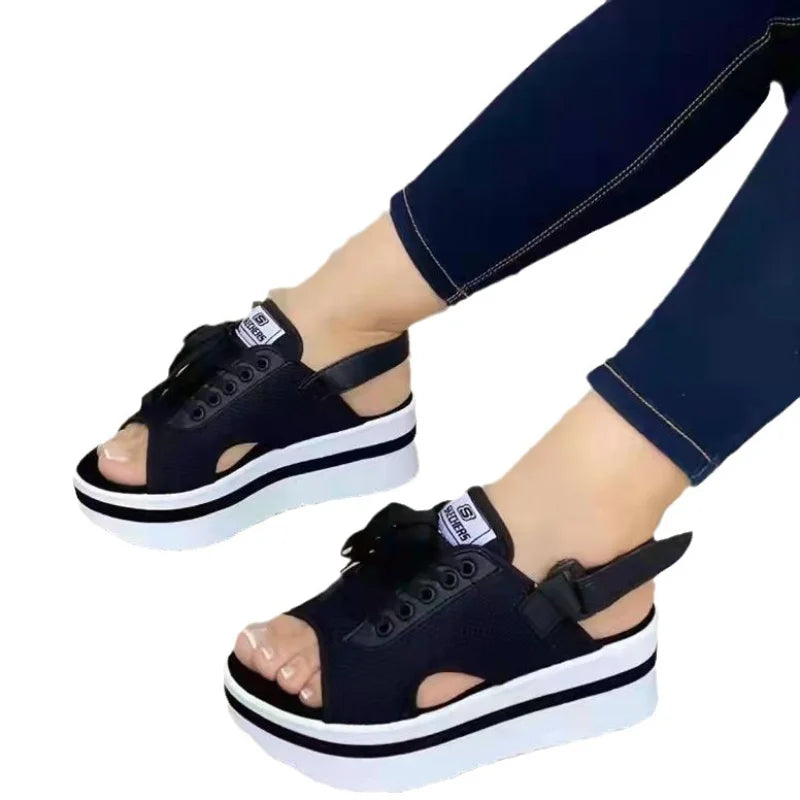 Damen-Platform-Sandalen 2025: Peep-Toe Slope-Heel - Casual Comfort Collection