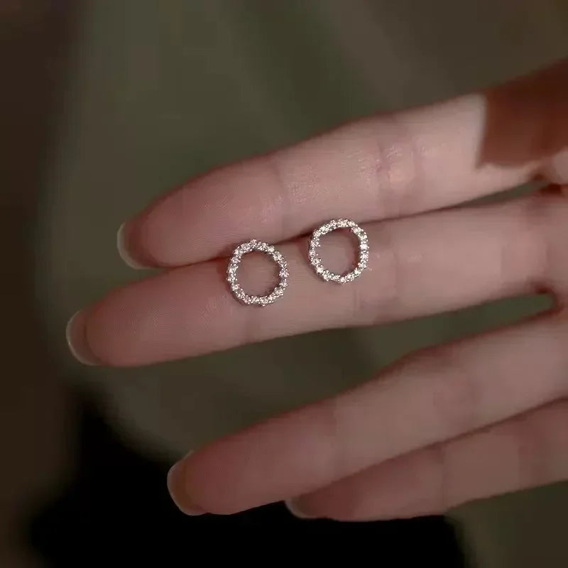 Mode Trend Eleganter Schmuck - Einfache Kristall Kreis Anhänger Halskette - Goldfarbe Einzigartige Damen Halskette Party Geschenk Großhandel