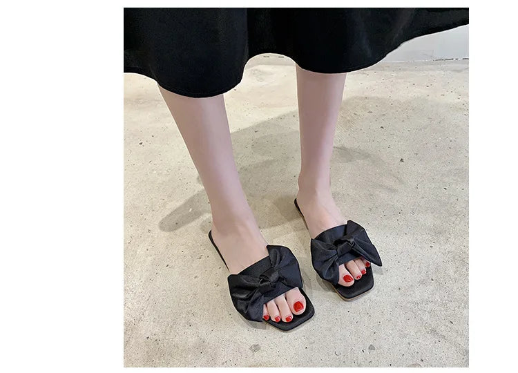 Women Beach Slippers 2024 Summer Flat Shoes Woman Slip On Slides Silk Style Female Slip On Sandals Girls Indoor Outdoor Slippers