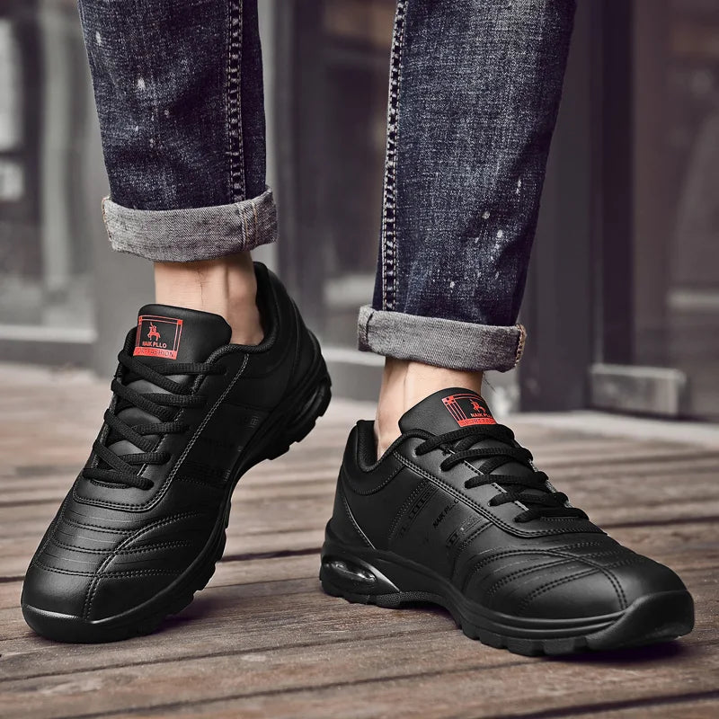 Men Sneakers Running shoes for men Platform New Breathable leather vulcanized shoes zapatos de hombre