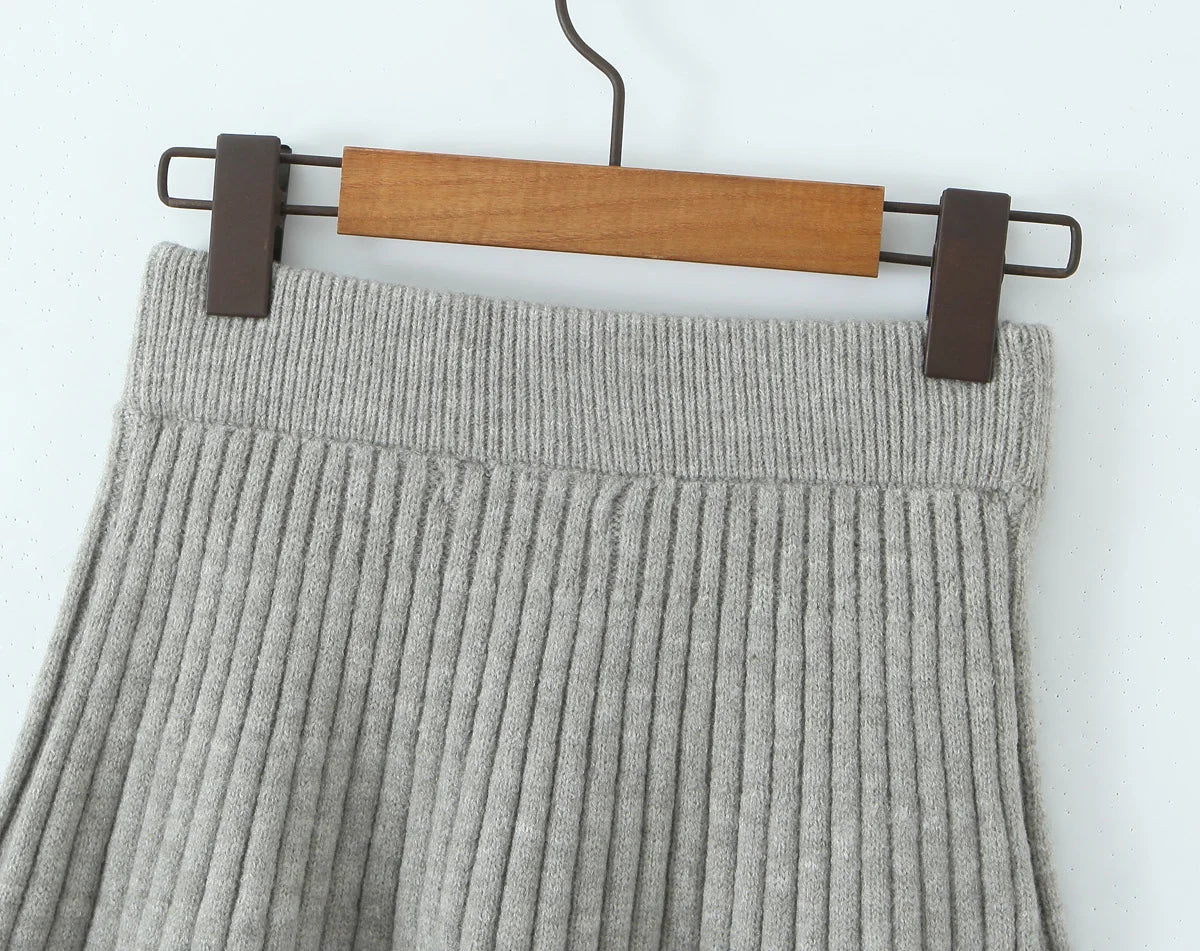 ZJOAN SHOWCN O-Neck Cardigan Set - Knopfverschluss Kurzrock Elastischer Bund Grau Khaki Größe Regular Extra-Heavy