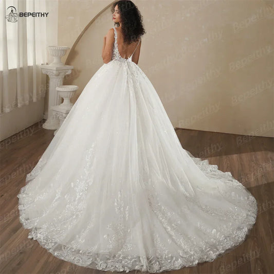 BEPEITHY V-Ausschnitt Brautkleid - Ärmellos Elfenbein Gr S M - Golden Bridge Store