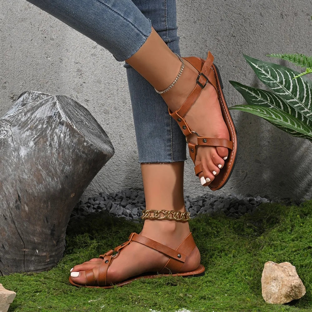 Rome Women Shoes Summer Hot Sale Women's Sandals Retro Ankle Buckle Rivet Flat Sandals British Style Plus Size Lady Shoes
