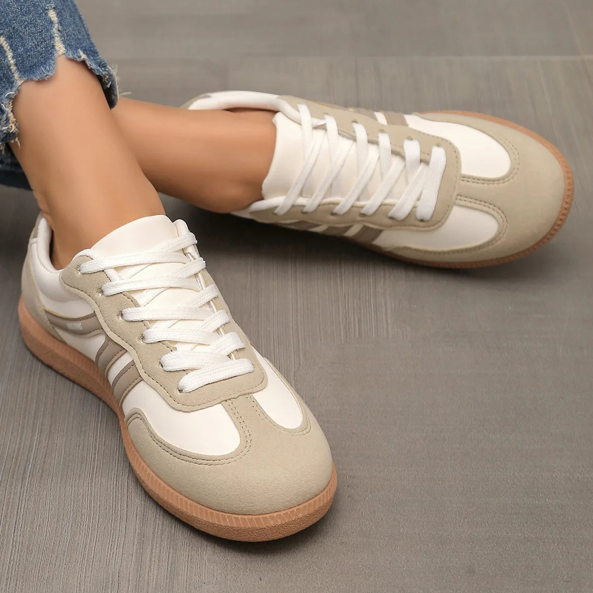 Women Sneakers 2025 Spring New Luxury Flat Loafers Comfortable Slip on Soft Female Sneakers Lightweight Outdoor Shoes for Women