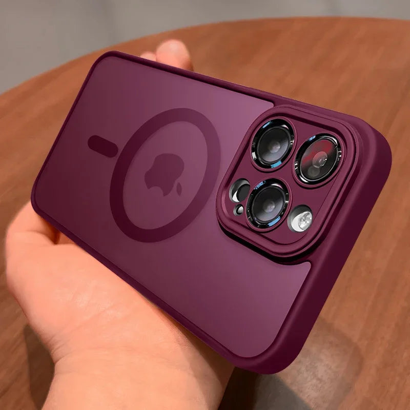 iPhone-Hülle 2025: Magnetic-Luxury Translucent-Armor - MagSafe Wireless Collection