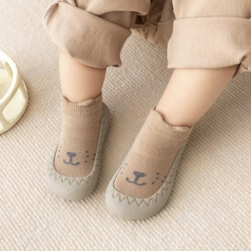 Baby Socken Schuhe 2025 - Säugling Süße Cartoon Kinder Junge Schuhe - Weiche Gummi Sohle Kind Boden Sneaker BeBe Booties Kleinkind Mädchen Erste Laufschuhe 1-3J