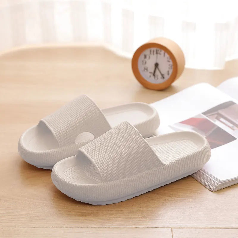 Frauen Dick Plattform Cloud Hausschuhe Sommer Strand Eva Weich Sohle Slide Sandalen Freizeit Männer Damen Innen Badezimmer Anti-Rutsch Schuhe