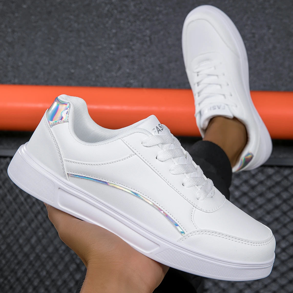 Women's White Shoes Spring Autumn Outdoor Flat Casual Sports Shoes Men New EVA Sole Lace Up Round Toe Fashionable Office Shoes