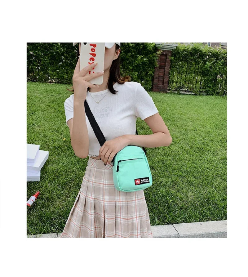 Canvas-Tasche 2025: New Fashion Crossbody Women's - Mobile Canvas Student Versatile Outdoor Sports Mini Collection