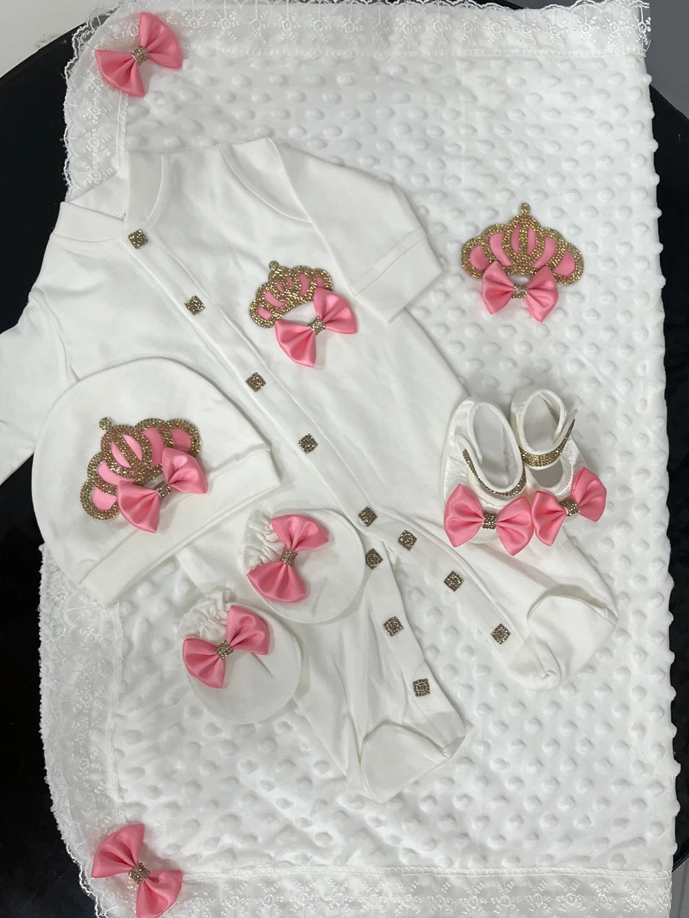 Baby-Outfit-Set 2025: 5-teiliges Spitzen-Baumwoll-Set für Neugeborene - Säuglingspflege-Kollektion