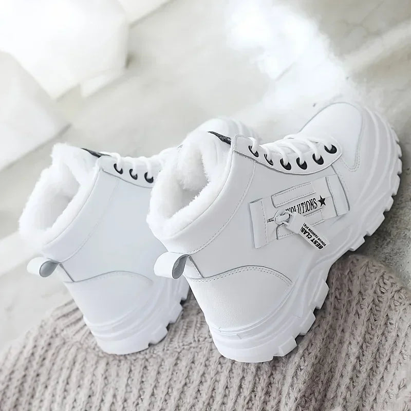 Designer Sneakers for Women Casual High Top Shoes Womens 2023 Winter Plush Lined Warm Shoes Thick Lace-up Sports Shoes Size 43