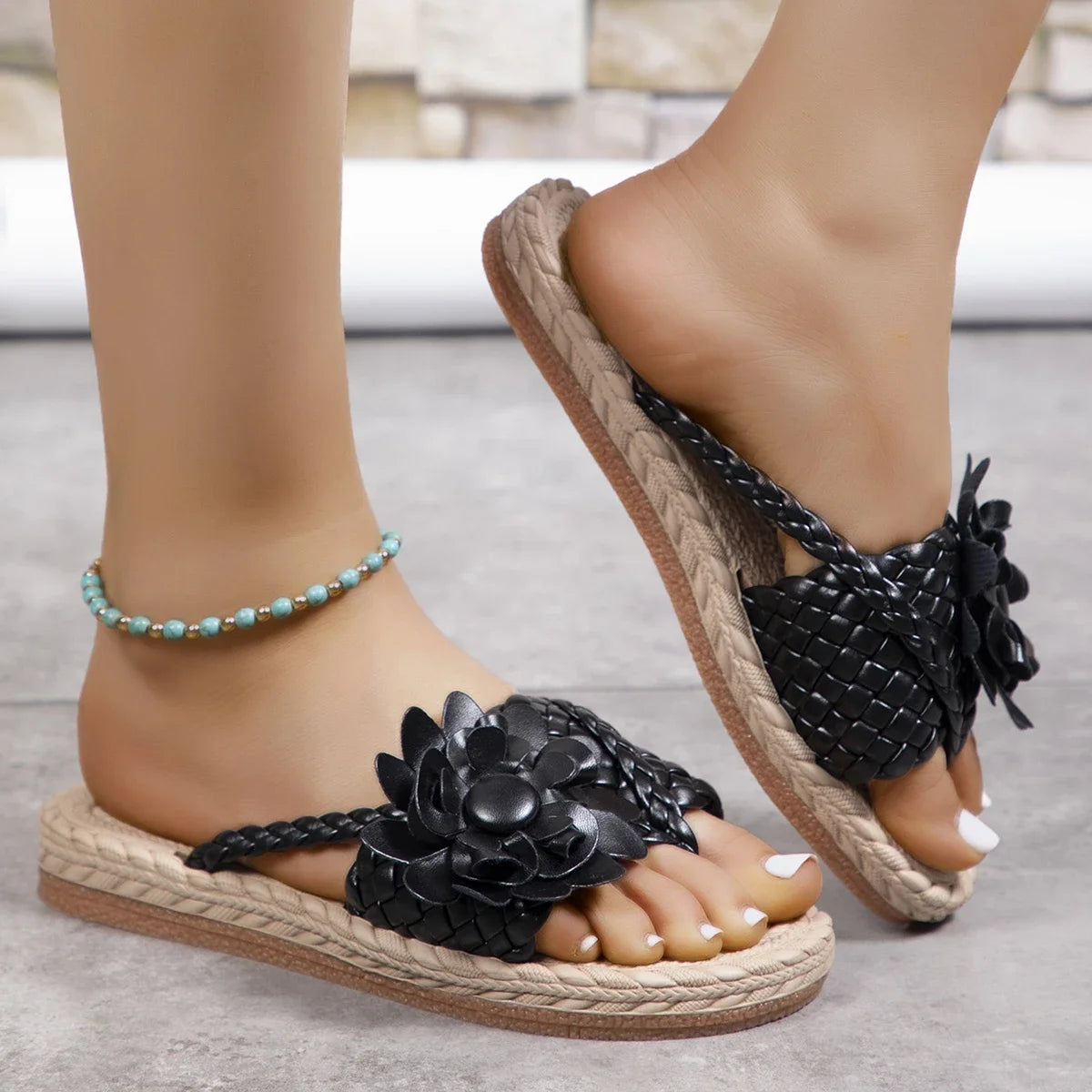 Summer Floral Braided Flat Slippers Classics Solid PU Leather Women Non Slip Flip Flops Soft Comfortable Beach Sandals Femme