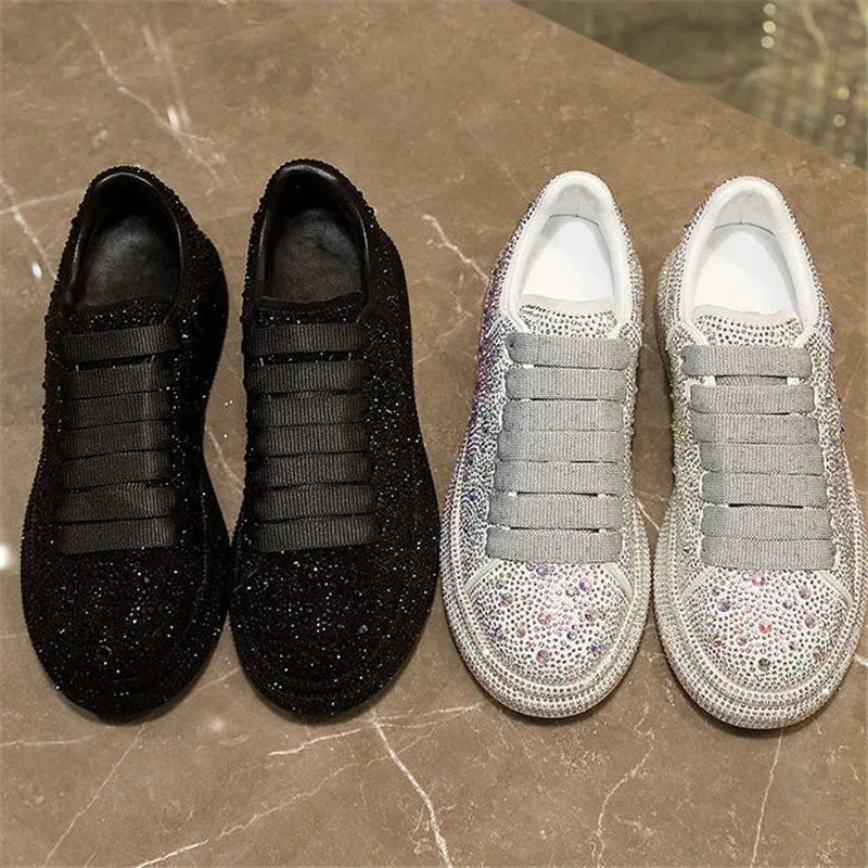 New Brand Women Fashion Casual Glitter Sparkling Sneakers Women Encrusted Lace Up Shoes White Sole Fashion Street Sneakers Shiny