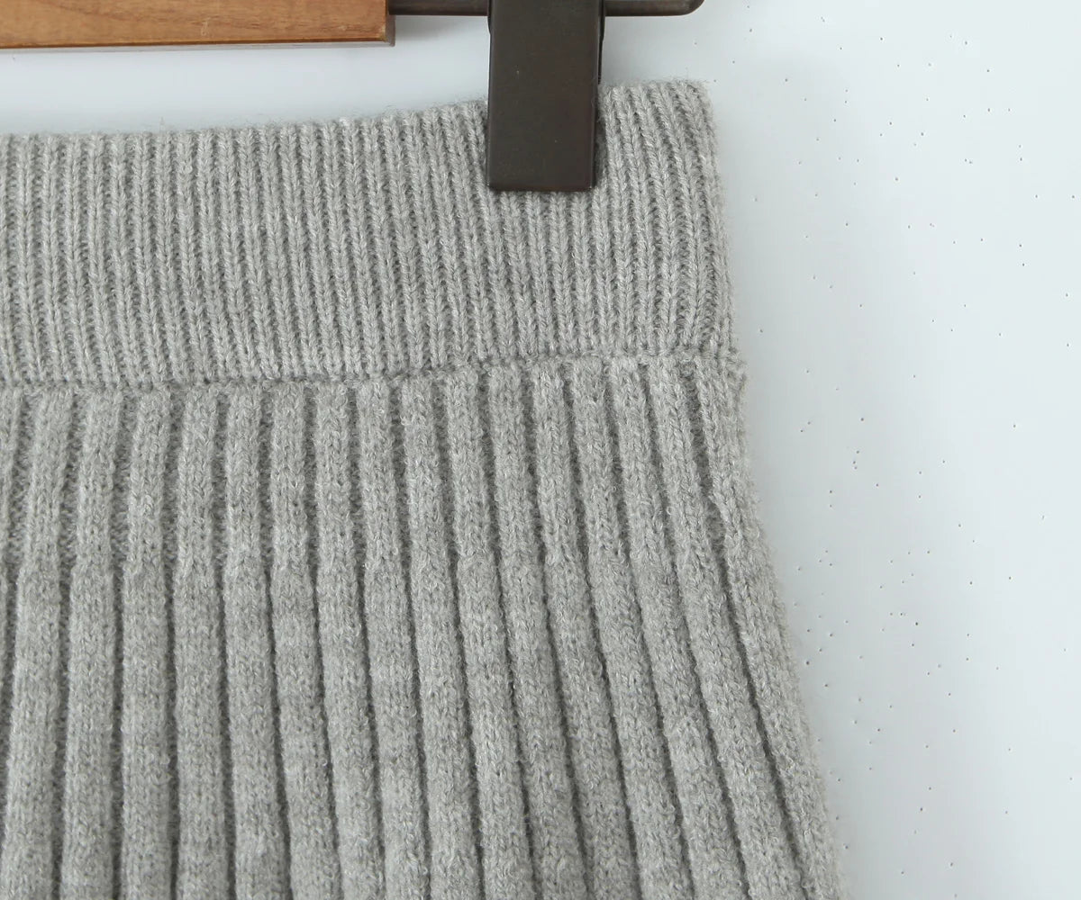 ZJOAN SHOWCN O-Neck Cardigan Set - Knopfverschluss Kurzrock Elastischer Bund Grau Khaki Größe Regular Extra-Heavy