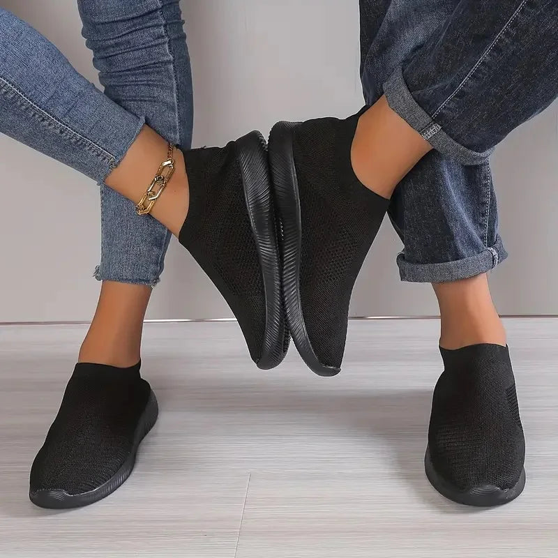 Women's Solid Color Sneakers Breathable Flying Woven Outdoor Shoes Lightweight Low Top Running Shoes
