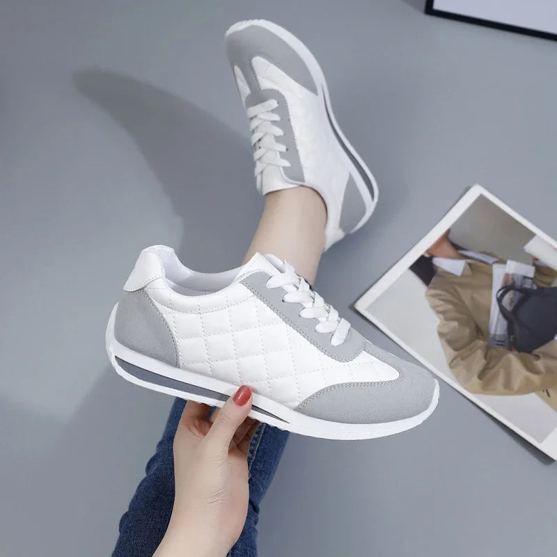 New Women's 2024 Casual Walking Shoes Summer Flat Lace-up Leather High Quality Sneakers Fashion Flat Loafers Women's Sneakers