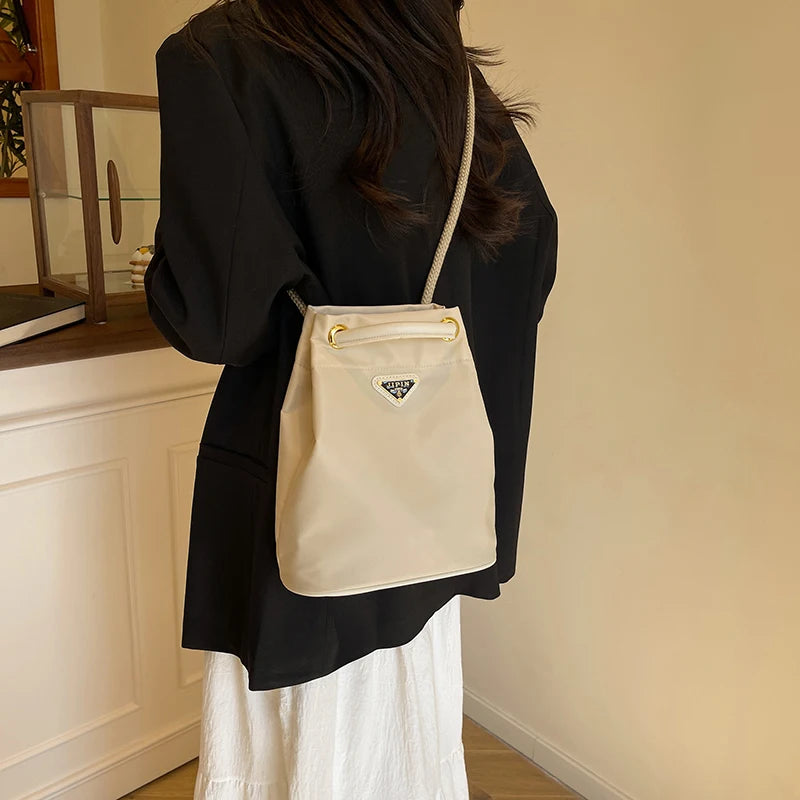 Simple Casual Versatile Women's Solid Color Nylon Cloth Single Shoulder Crossbody Bag Fashion Commuting Storage Bucket Bags