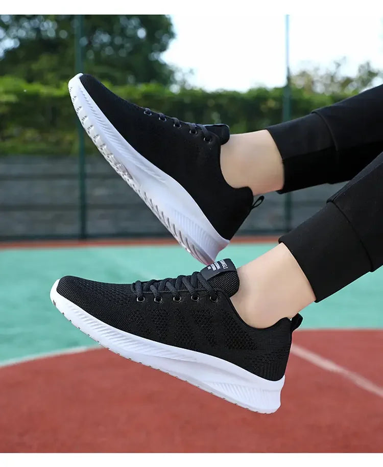 Sneakers for Mens 2023 Man Running Sport Shoes Summer New Mesh Sneakers for Man's Outdoor Lightweight Fitness Tennis Zapatillas