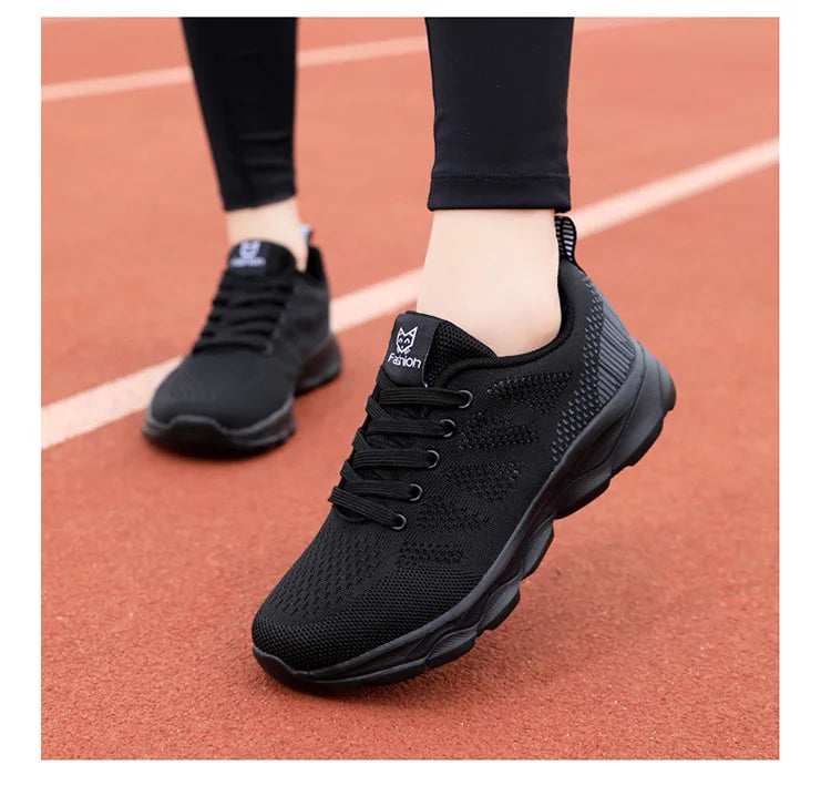 Hot Sneakers Shoes for Women Soft Flat Casual Shoes 2025 Spring Summer Light Breathable Mesh Sneakers Walking New Ladies Shoes