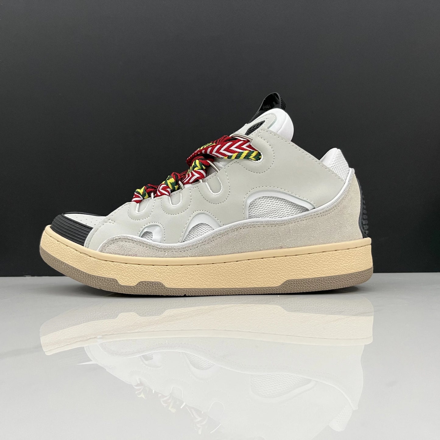 SpeedflyCN Sneaker Atmungsaktiv - Kapazität Hoch, Leistung Ausgeglichen, Größe 36-46