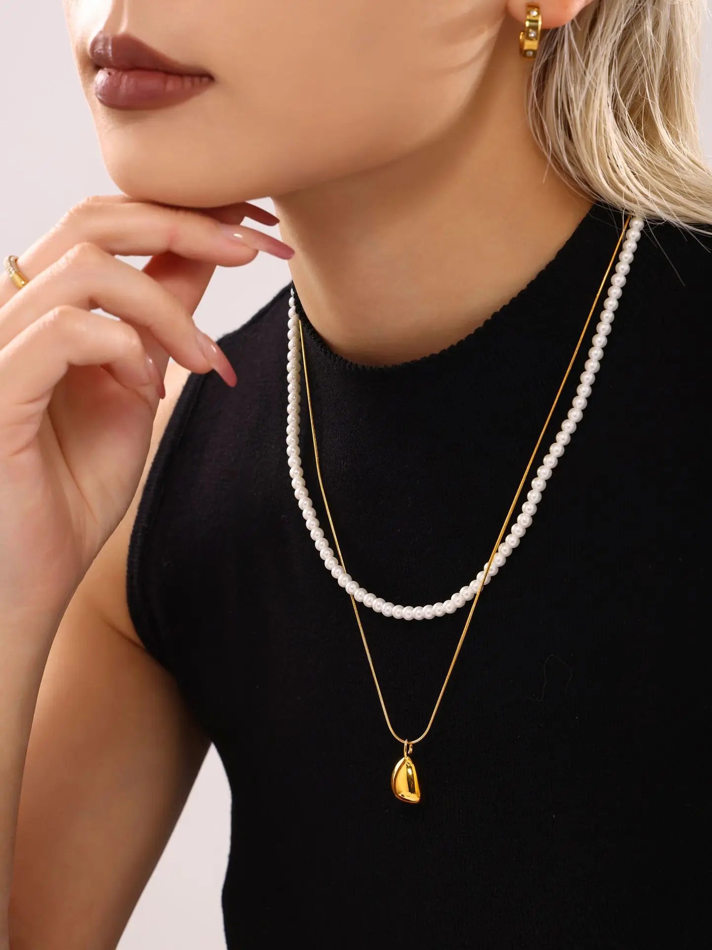 Gorgeous Necklace for Women White Pearl Beaded Gold Plated Chain Pendant Daily Charm Waterproof Jewelry Gift