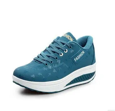 Walking Shoes Women Sneakers Fashion Platform Shake Shoes Thick Bottom Wedges Women Chunky Shoes