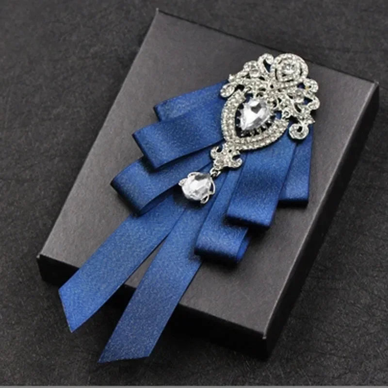 Fashion Handmade Bow Tie Wedding Collar Luxury Rhinestone Bowtie Necktie Brooch Pocket Towel Square Set Gift for Men Accessories