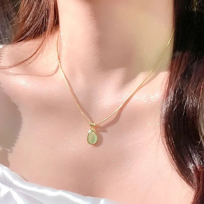 Colier cu pandantiv oval cu acvamarin de culoare argintie, pentru femei și fete, de lux, cu lanț de șarpe, bijuterii de modă, cadouri pentru femei, 2024 nou