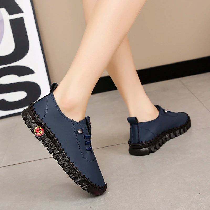Sneakers Women Shoes Loafers Lace Up Leather Flat New Spring Ladies Casual Shoes Outdoor Travel and Walking Women Shoes