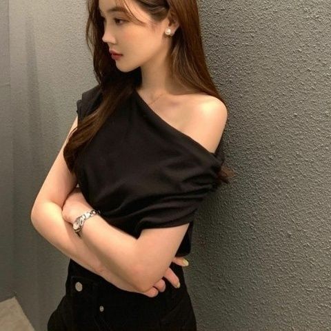 Asapgot Diagonal Crop Top - Schulterfrei Elegant Kurzarm S