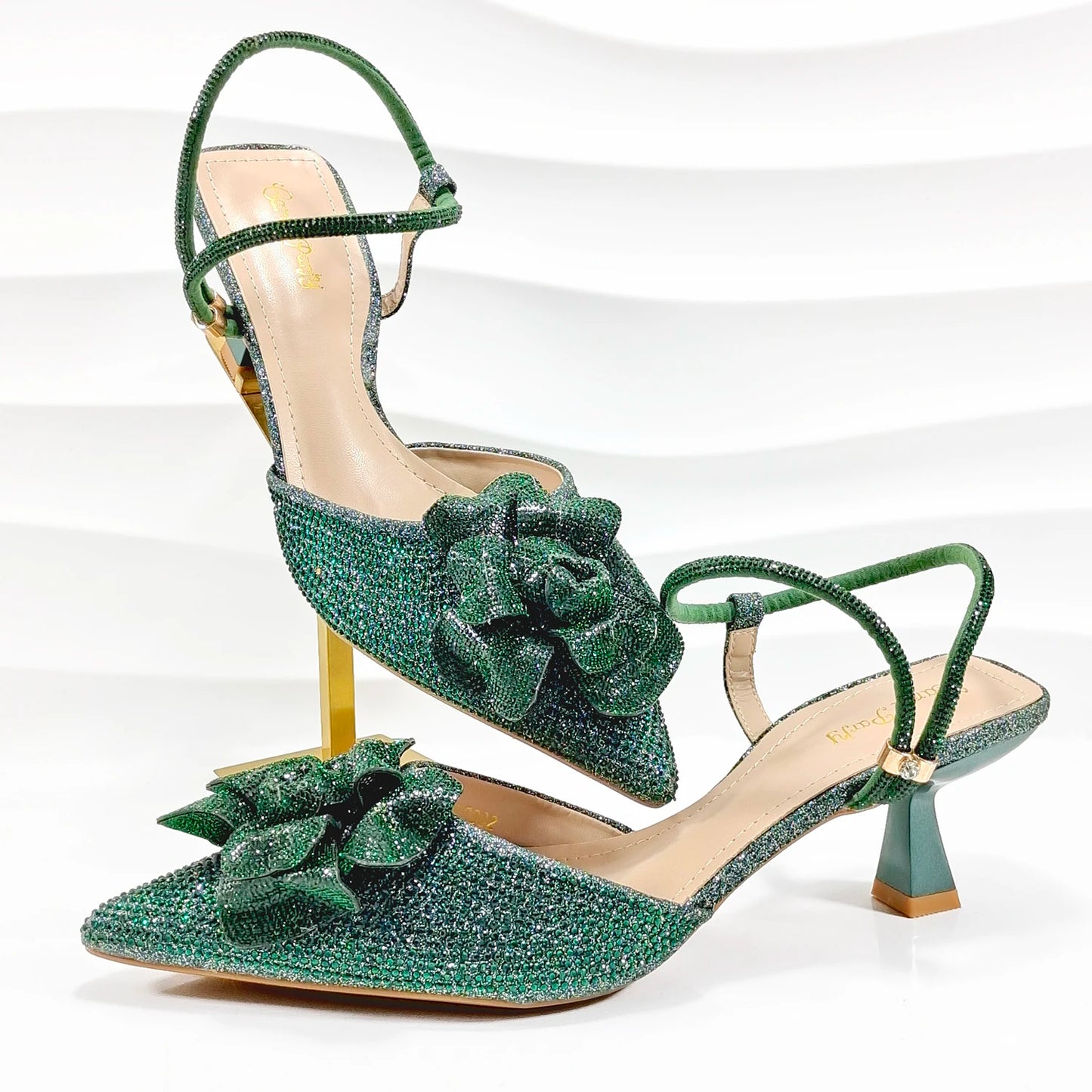 Queena Yan Italienisches Design Noble Stil Damen Sandalen Große Blumen Elegante Hohe Absatz Frauen Schuhe Party Schuhe