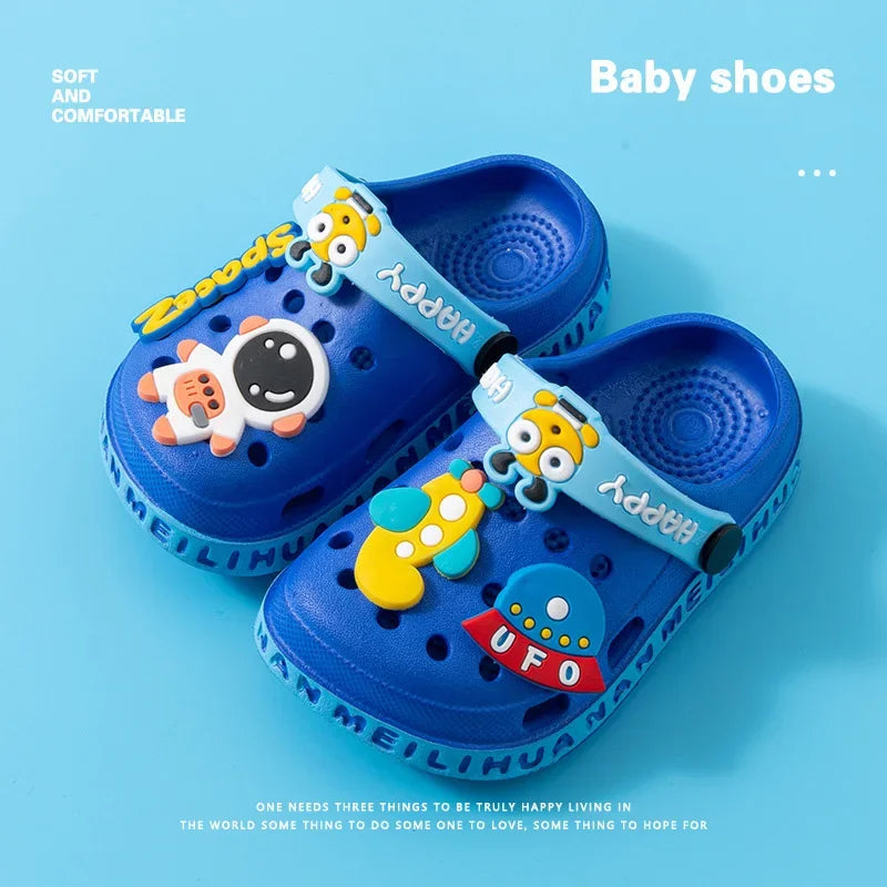 ZYCZWLCN Kinder Sandalen Cartoon Rutschfest - Gr.10-11 PVC
