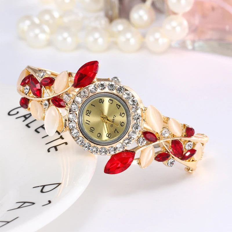 Vintage Strass Blumen Damen Uhren - Luxus Weiblich Armband Uhr Stahlband - Mode Quarz Damen Uhr Geschenk