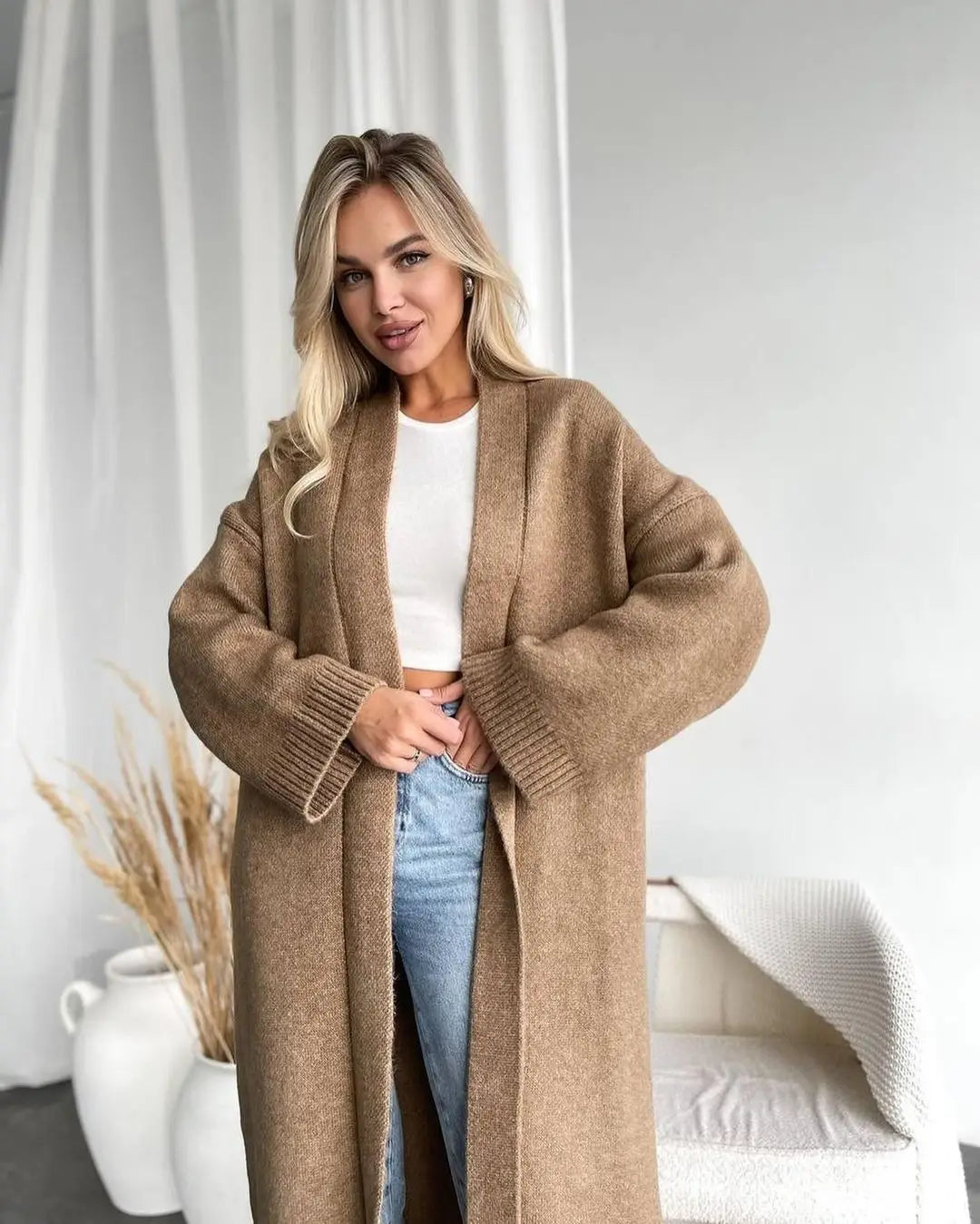 Cardigan Kalenmos, tricotat, cu decolteu în V, lungime 66 cm, lejer