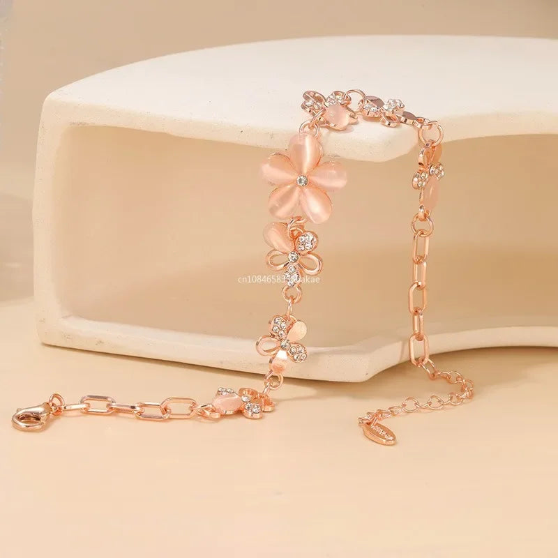 Damen-Armband 2025: Shining Rhinestone Bracelet Women Sparkling Rhinestone Flower - Bracelet Elegant Women's Wristband with For Girls Gifts Collection