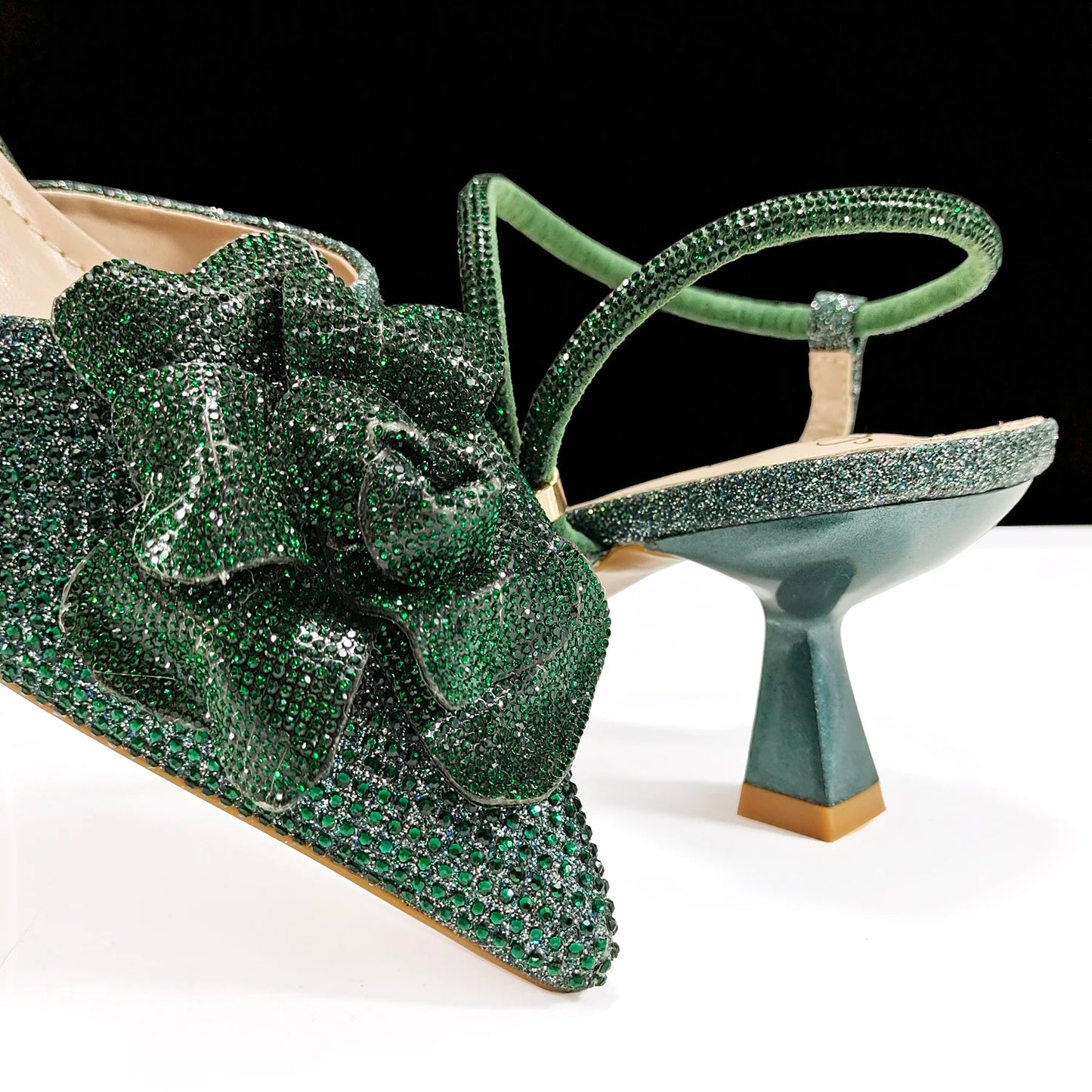 Queena Yan Italienisches Design Noble Stil Damen Sandalen Große Blumen Elegante Hohe Absatz Frauen Schuhe Party Schuhe