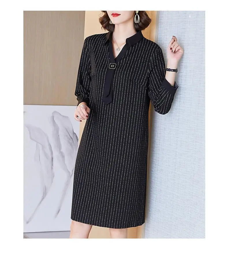 Your Wife's Plus Size Women's Dress for Spring and Autumn High-end Mothers Covering Flesh and Slimming Bottom Layer Shirt