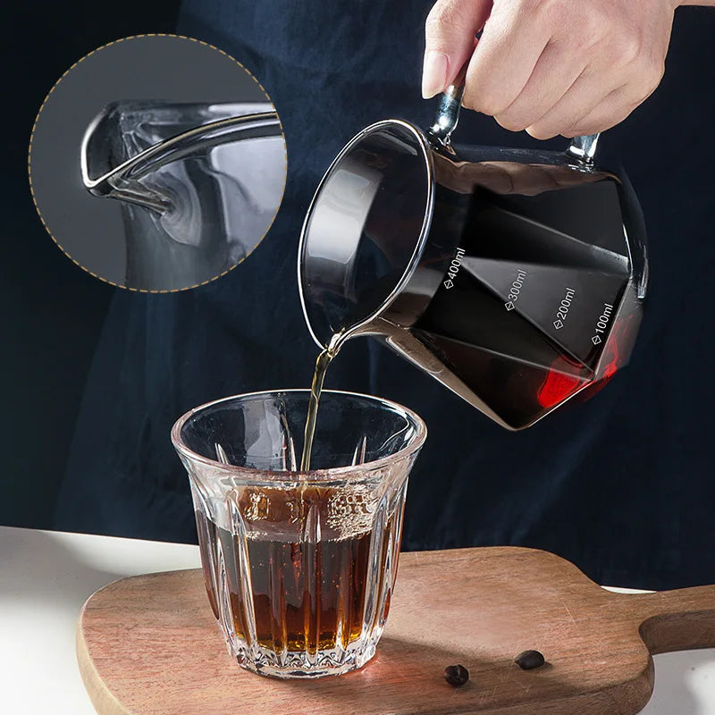 Kaffee-Kanne aus Glas