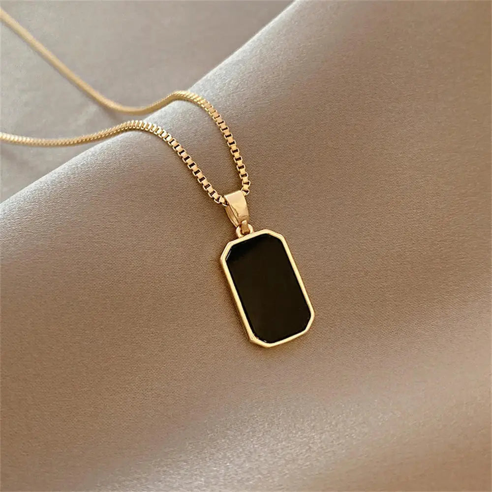Silver Color Oval Aquamarine Pendant Necklace Ladies Girls Luxury Snake Chain Necklace Fashion Jewelry Gifts For Women New 2024
