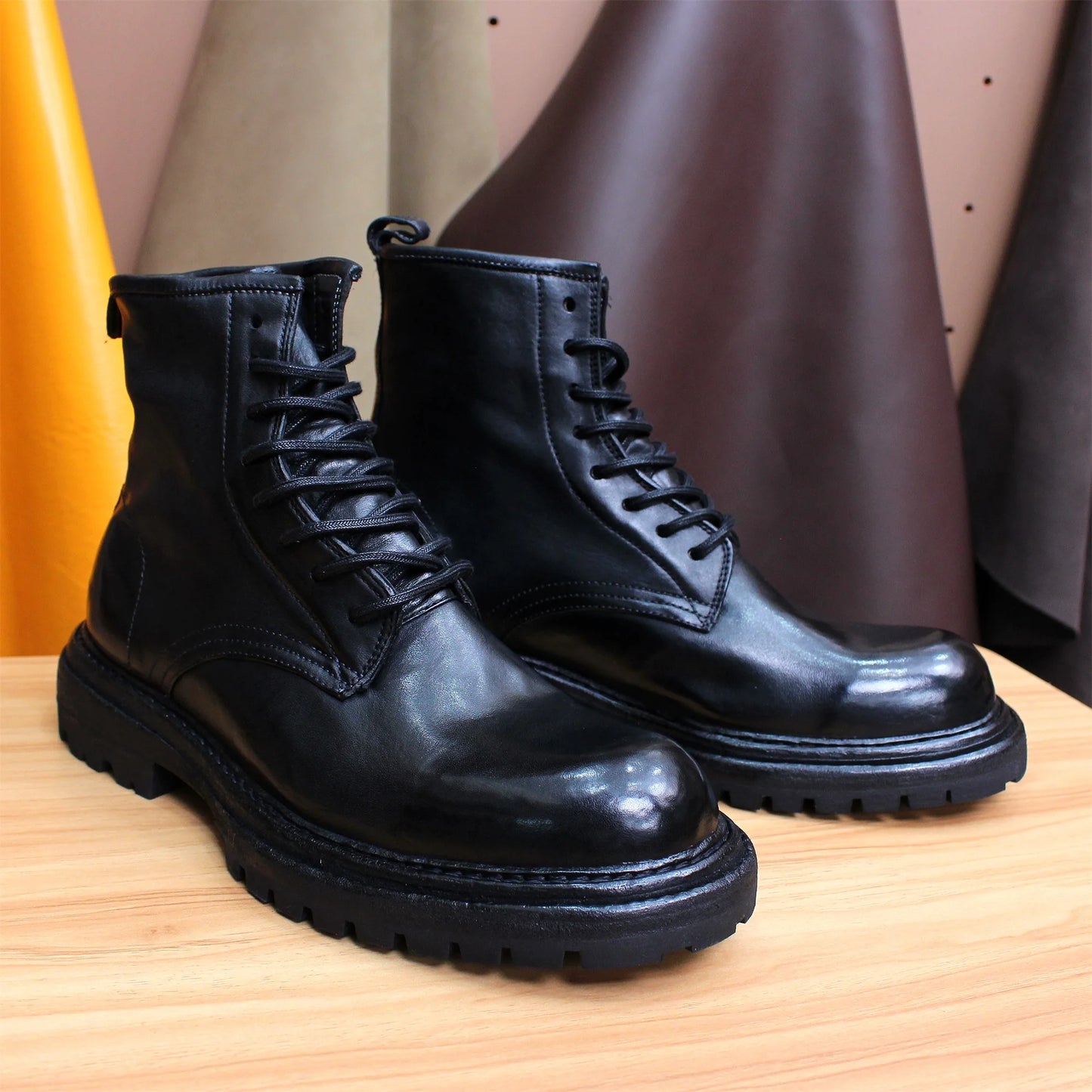 Goodyear Pure Handmade Pferdelederstiefel - Individuelle Schnürung Schafthöhe Mittelhoch Vollleder Innensohle