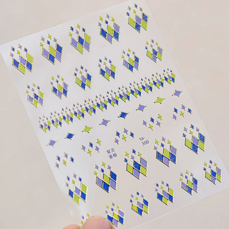 Autocolante pentru unghii RhstoeChoice 5D cu margine aurie - inimă, lună, stea