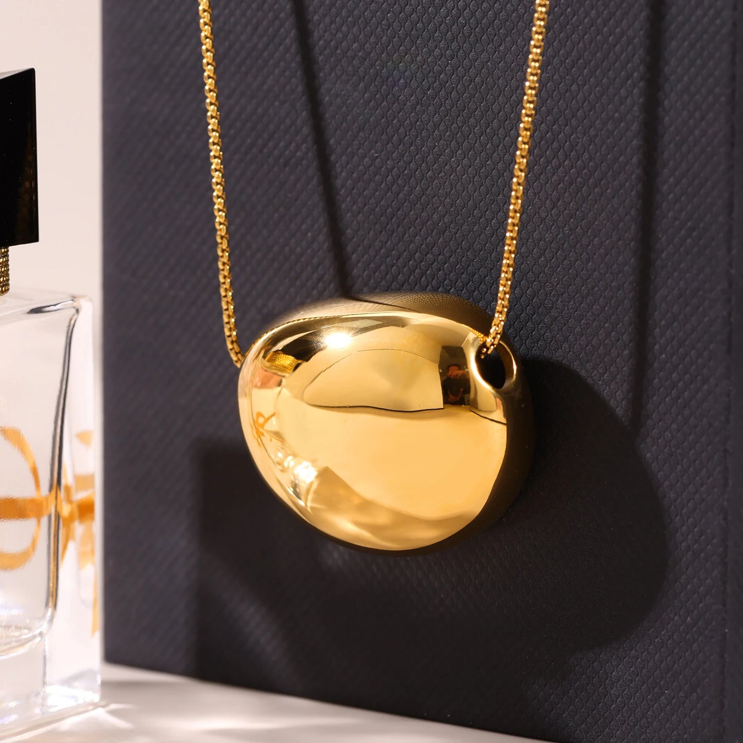 Gold Color Silver Oval Pendant Necklace For Women High Quality 18K Long Stainless Steel Necklace Ladies Fashion Jewelry Gift