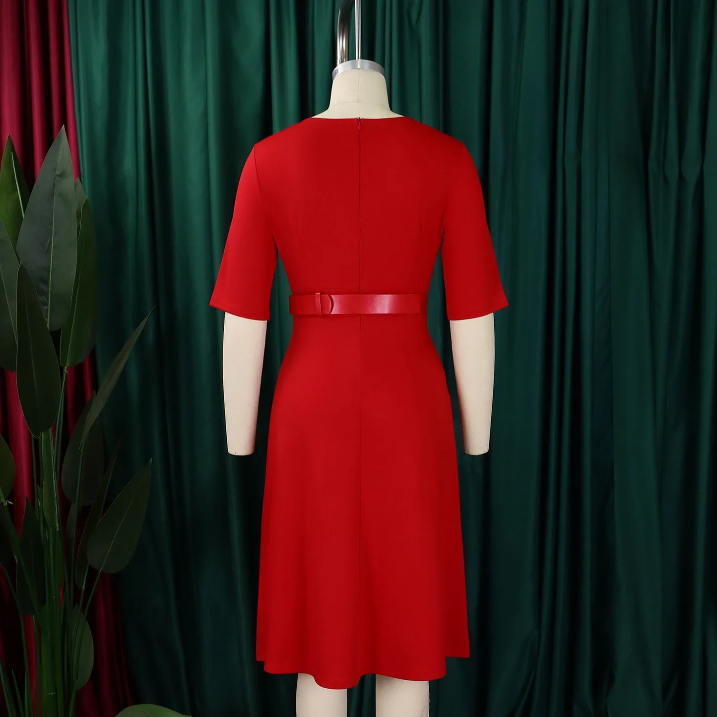 Elegante Kleider Für Frauen 2025 Neu V-Ausschnitt Halbe Ärmel Gürtel Taille Plissiert Midi Mode Weiblich Bescheiden Business Arbeit Kleider OL