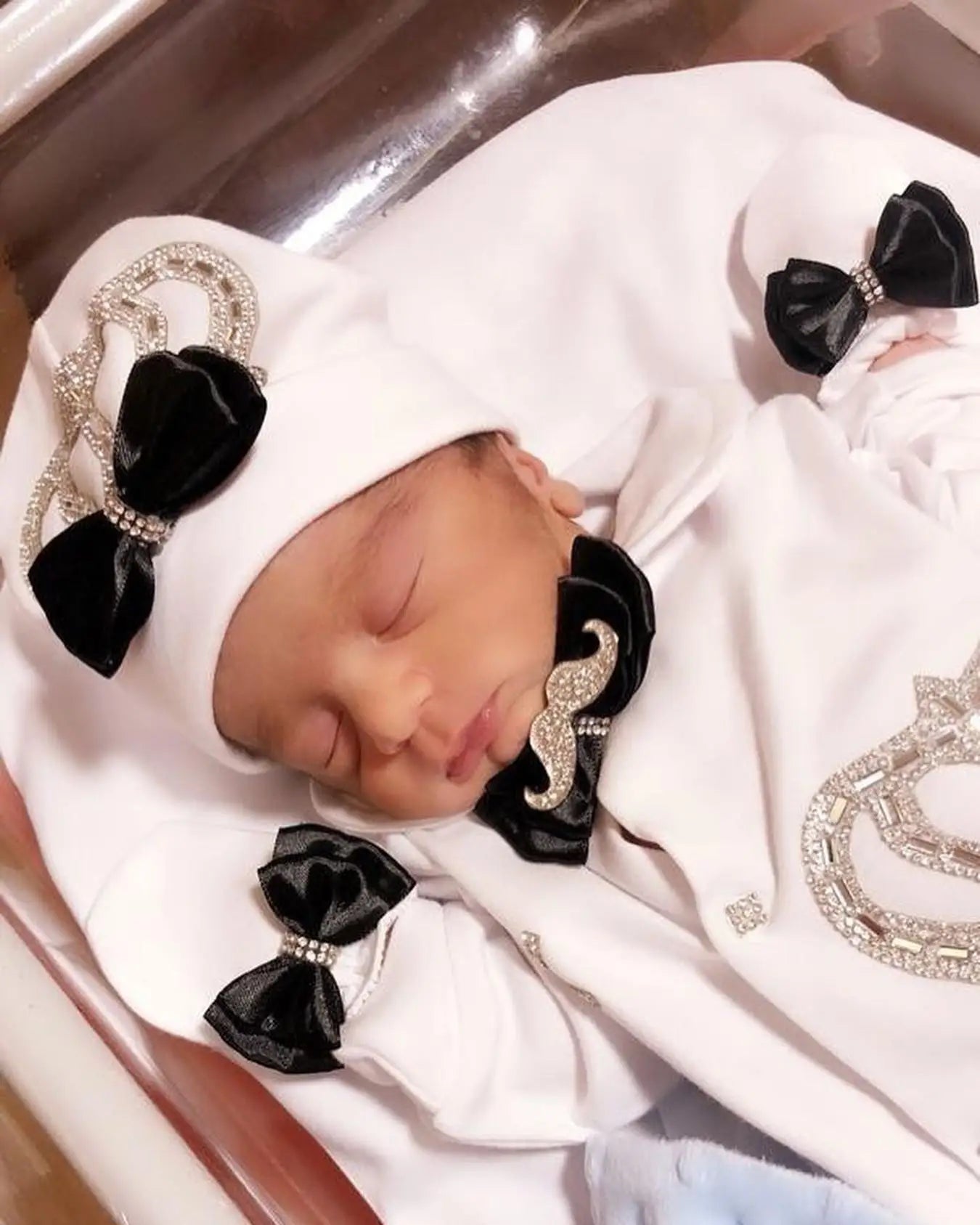 Baby-Outfit-Set 2025: 5-teiliges Spitzen-Baumwoll-Set für Neugeborene - Säuglingspflege-Kollektion