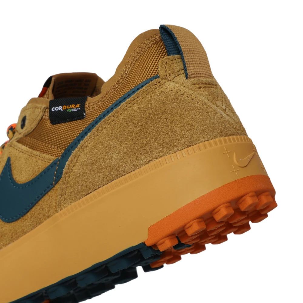 Pantofi sport casual Nike HJ4316-700 C1TY PRM - Mărimea 42, Material superior: Poliester, Material interior: EVA